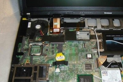 电脑黑屏维修要多少钱,电脑黑屏一般修理价格